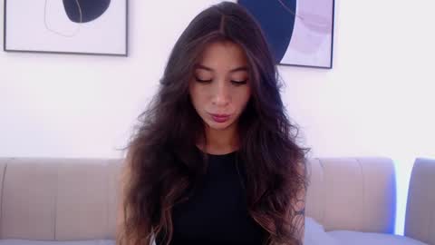 Riley online show from 02/08/25, 07:59