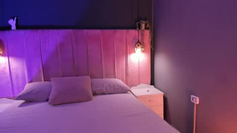 Riley online show from 04/10/26, 09:52