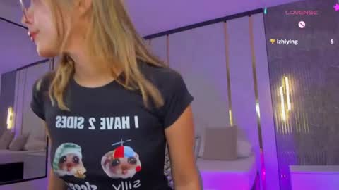 Riley Sierra online show from 07/20/26, 01:24