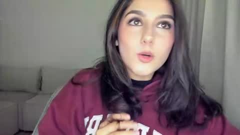 riley_tin online show from 07/25/26, 12:42