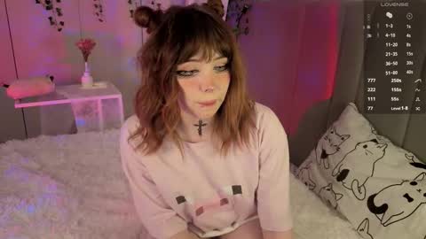 Sofia online show from 11/24/25, 08:36