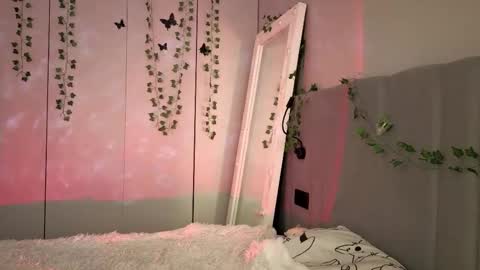 Sofia online show from 12/14/25, 08:30