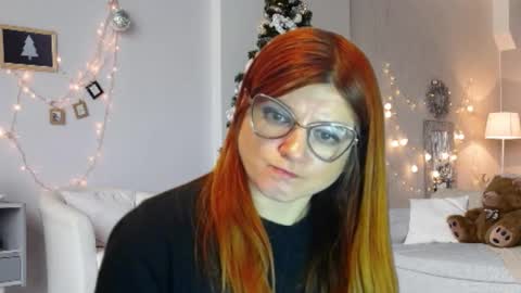 Snapshot of rileycomely chatting on 01/05/25, 11:55 RileyComely online show from 01/05/25, 11:55