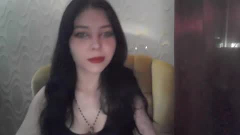 Riley online show from 07/06/26, 08:22