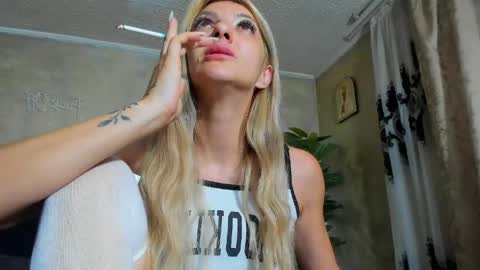 rileylannax online show from 06/09/26, 03:51