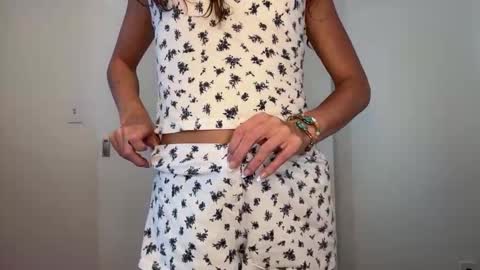 Snapshot of rileysmitheree chatting on 02/06/26, 06:11 Riley online show from 02/06/26, 06:11