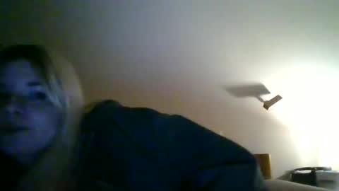 rileyzoee9 online show from 01/04/25, 02:03