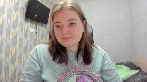 rina16 online show from 12/18/25, 09:26