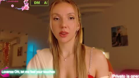 Rina Asty online show from 12/21/25, 07:43