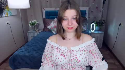 Snapshot of rinacake chatting on 05/19/26, 12:11 rinacake online show from 05/19/26, 12:11
