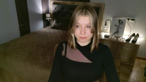 Snapshot of rinacake chatting on 06/02/26, 10:50 rinacake online show from 06/02/26, 10:50