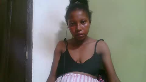 Snapshot of rinah654271 chatting on 02/04/26, 06:58 rinah654271 online show from 02/04/26, 06:58