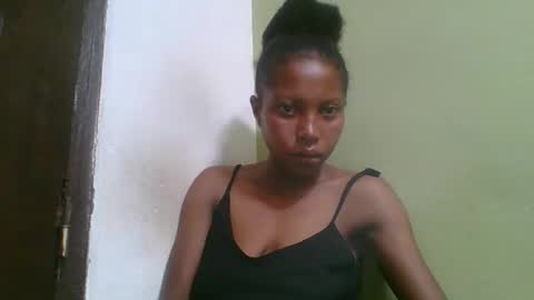 Snapshot of rinah654271 chatting on 02/07/26, 07:23 rinah654271 online show from 02/07/26, 07:23