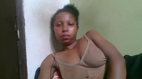 Snapshot of rinah654271 chatting on 02/26/26, 06:40 rinah654271 online show from 02/26/26, 06:40