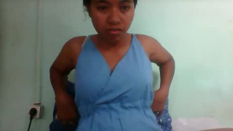 rinah856024 online show from 12/16/25, 08:41