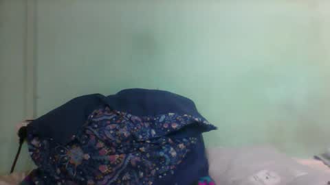 rinah856024 online show from 12/19/25, 06:53