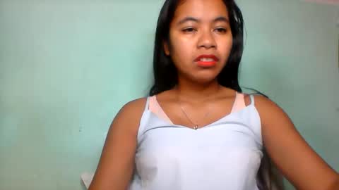 Snapshot of rinah856024 chatting on 06/05/26, 04:30 rinah856024 online show from 06/05/26, 04:30