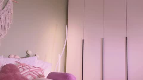 Rina online show from 10/20/25, 07:53