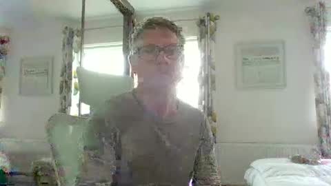 Snapshot of ringomar chatting on 11/16/25, 11:27 Rob online show from 11/16/25, 11:27