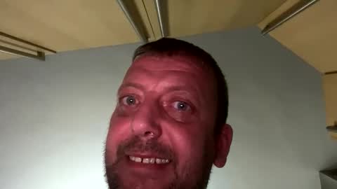 rio1234554321 online show from 10/07/25, 02:53