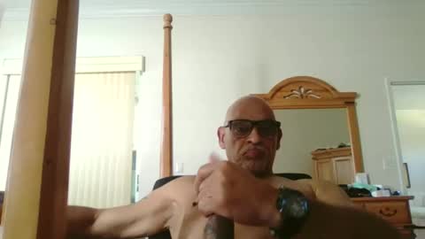 Snapshot of rionel chatting on 02/10/26, 06:56 RioNel online show from 02/10/26, 06:56