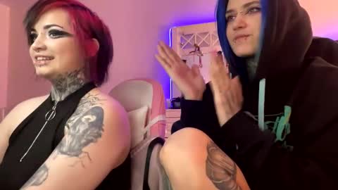   DianaBrite            fansl y online show from 12/22/24, 01:11