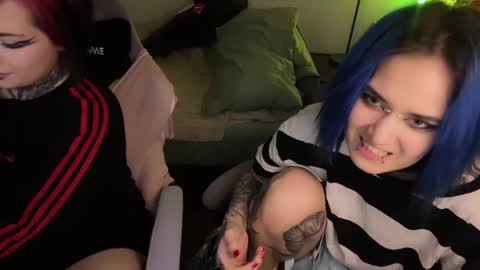   DianaBrite            fansl y online show from 12/26/24, 06:54