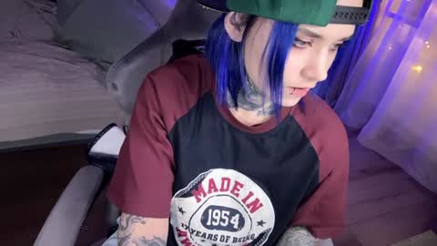   DianaBrite            fansl y online show from 01/18/25, 05:04