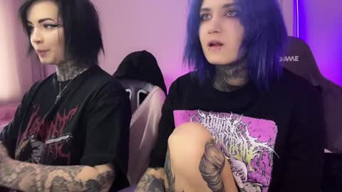   DianaBrite            fansl y online show from 01/26/25, 11:17