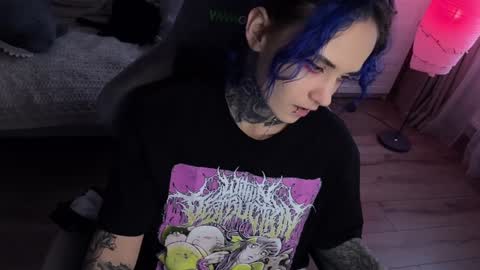   DianaBrite            fansl y online show from 01/28/25, 12:00