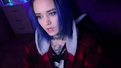   DianaBrite            fansl y online show from 02/23/25, 05:07