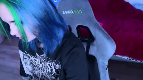   DianaBrite            fansl y online show from 09/16/25, 01:12