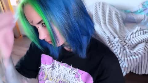   DianaBrite            fansl y online show from 09/19/25, 01:23