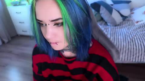   DianaBrite            fansl y online show from 09/26/25, 01:15