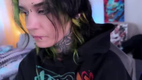   DianaBrite            fansl y online show from 04/08/26, 01:22