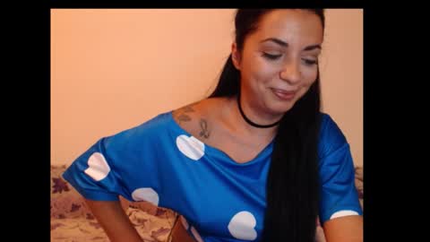 riri_mojo_92 online show from 09/12/25, 07:47