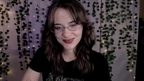 risha_laass online show from 01/17/26, 07:50