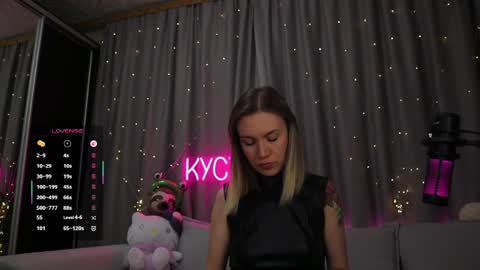 Snapshot of ritakycb chatting on 05/11/26, 10:29 Rita online show from 05/11/26, 10:29