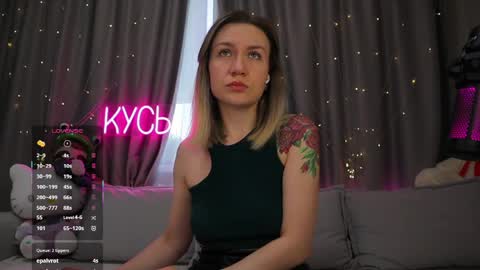 Snapshot of ritakycb chatting on 05/15/26, 11:34 Rita online show from 05/15/26, 11:34