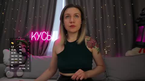 Snapshot of ritakycb chatting on 05/16/26, 01:13 Rita online show from 05/16/26, 01:13