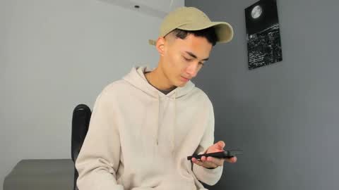 Snapshot of ritchie_alameda chatting on 10/19/25, 11:22 Ritchie Alameda online show from 10/19/25, 11:22