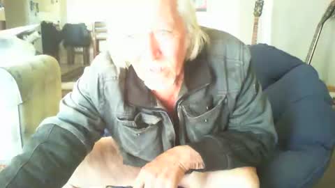 riveratggg online show from 01/06/25, 06:36