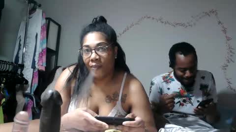 Snapshot of riversaint chatting on 03/05/25, 06:45 River Saint online show from 03/05/25, 06:45