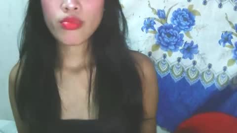 Snapshot of riyu77 chatting on 09/12/25, 10:04 riyu77 online show from 09/12/25, 10:04