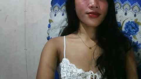 Snapshot of riyu77 chatting on 10/15/25, 05:35 riyu77 online show from 10/15/25, 05:35