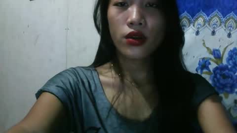 Snapshot of riyu77 chatting on 10/18/25, 09:32 riyu77 online show from 10/18/25, 09:32