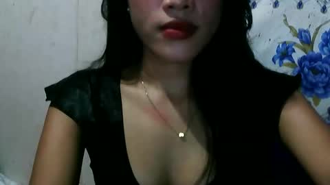 Snapshot of riyu77 chatting on 10/22/25, 03:56 riyu77 online show from 10/22/25, 03:56