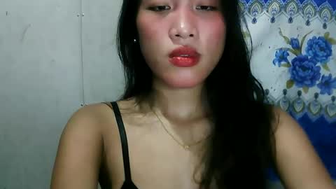 Snapshot of riyu77 chatting on 11/04/25, 05:34 riyu77 online show from 11/04/25, 05:34