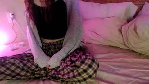 rizzyy333 online show from 10/21/25, 08:37