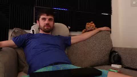 Ryan aka KeylimeRy online show from 07/11/26, 04:21